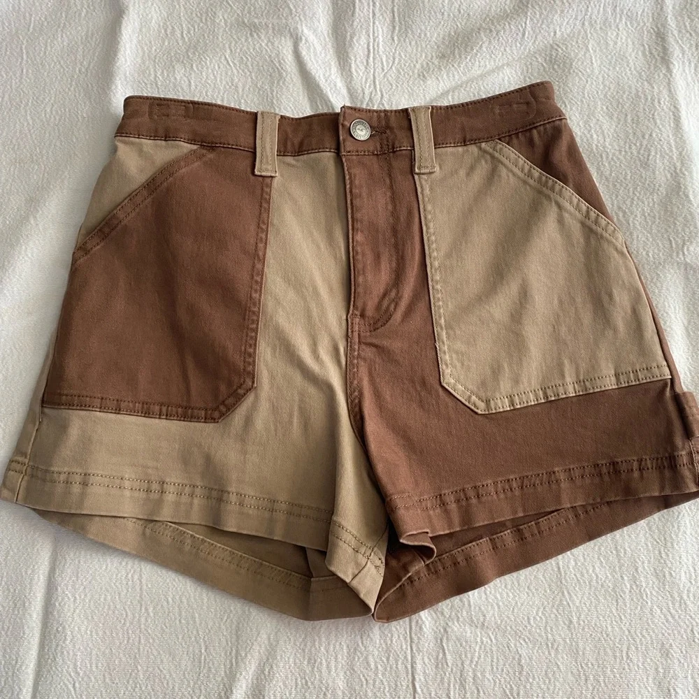 BNWT High wasted hollister shorts - Picture 1 of 7